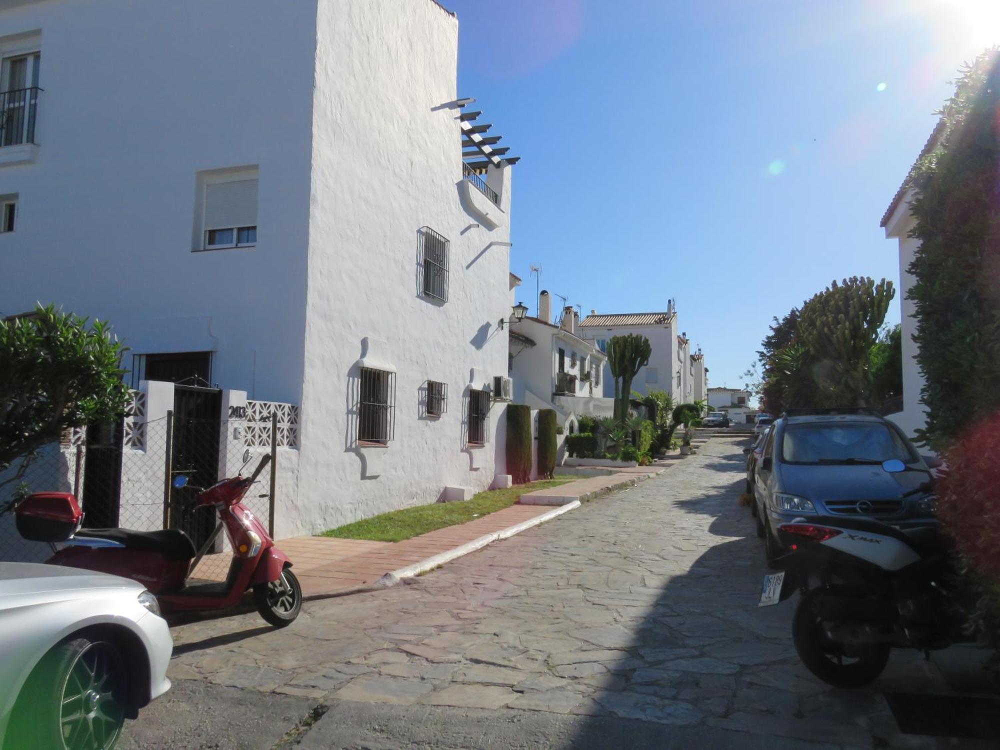 Apartamento Bien Situado En Marbella Exterior photo
